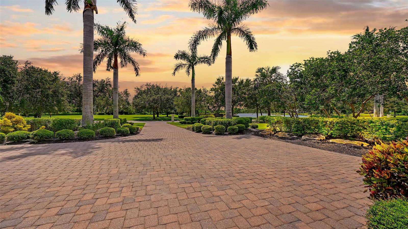 A4664038 Property Photo