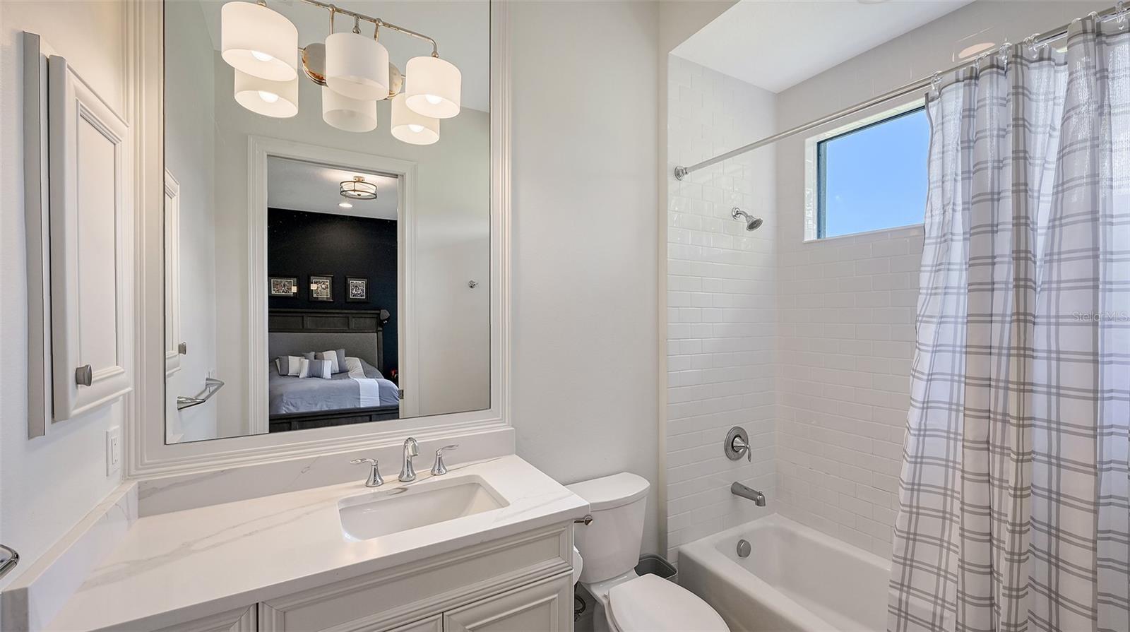 A4664038 Property Photo