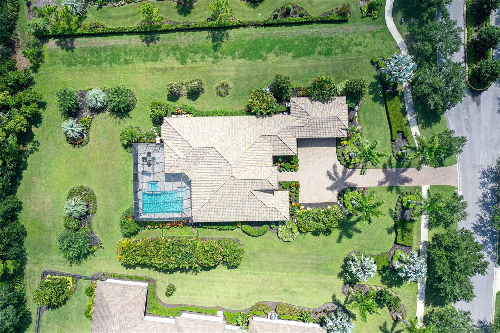 A4664038 Property Photo