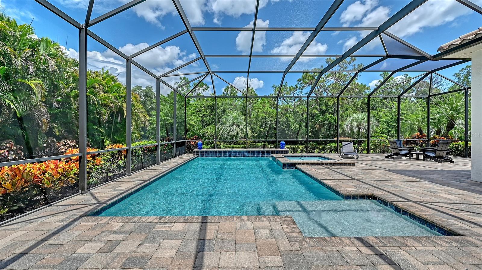 A4664038 Property Photo
