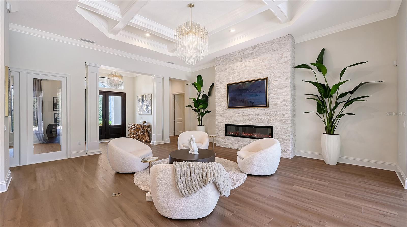 A4664038 Property Photo