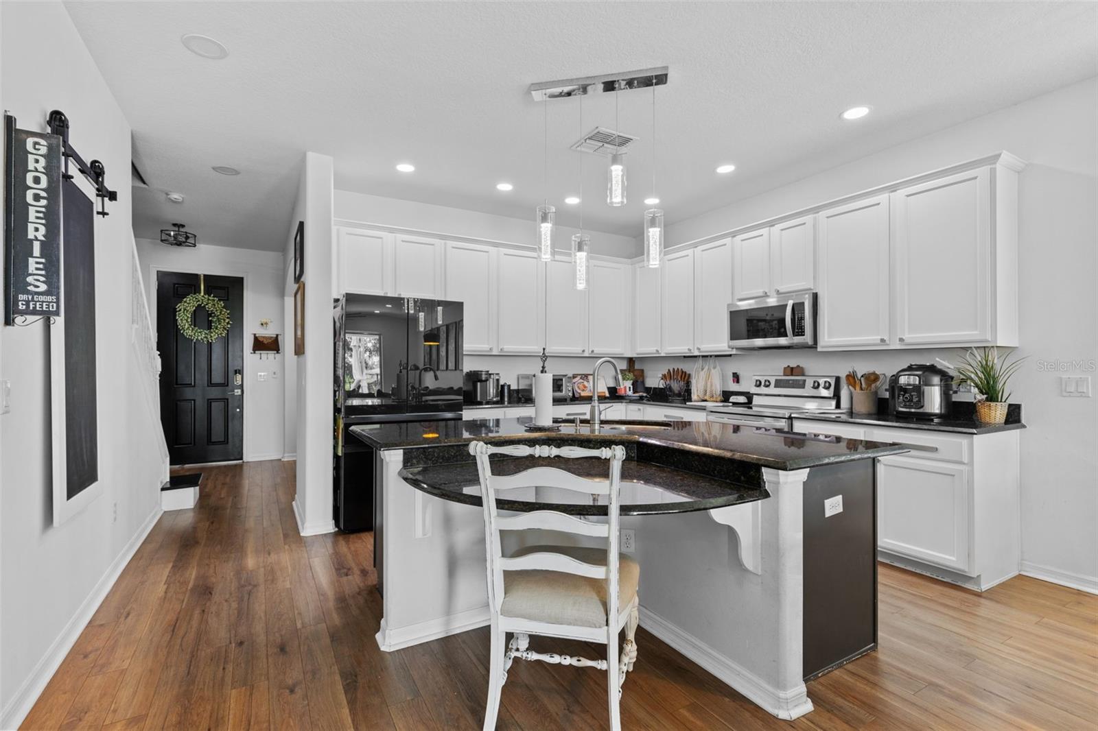 720 BAREFOOT BAY LOOP, GROVELAND, FL, 34736