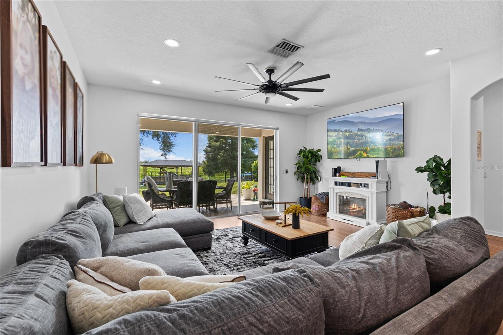 720 BAREFOOT BAY LOOP, GROVELAND, FL, 34736