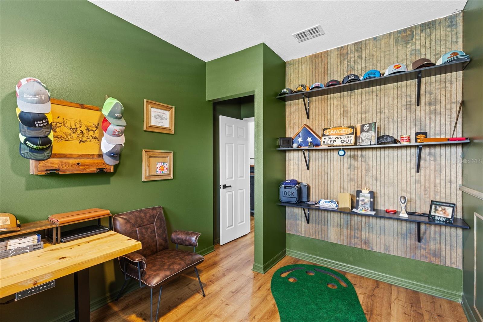 720 BAREFOOT BAY LOOP, GROVELAND, FL, 34736