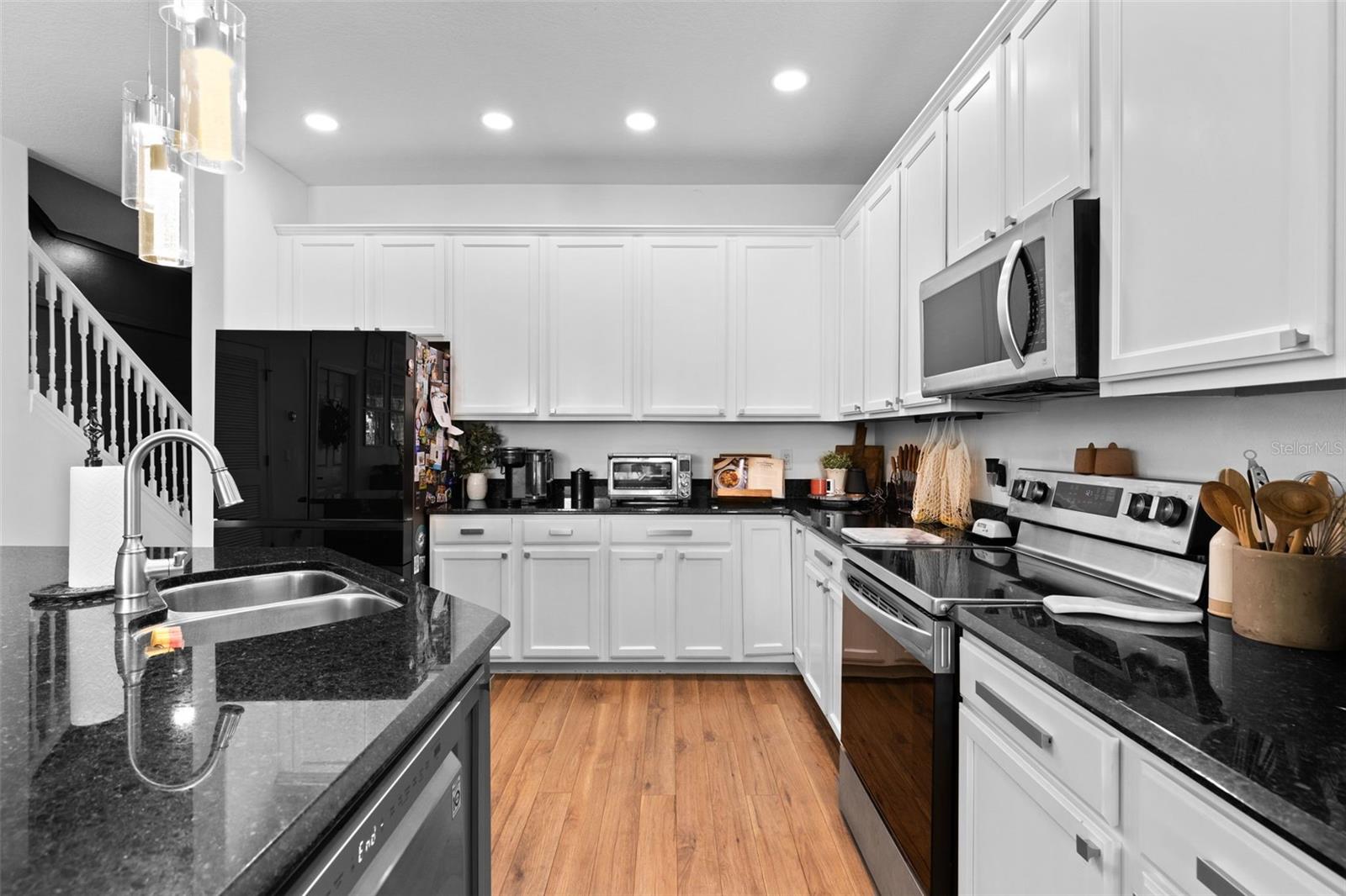 720 BAREFOOT BAY LOOP, GROVELAND, FL, 34736