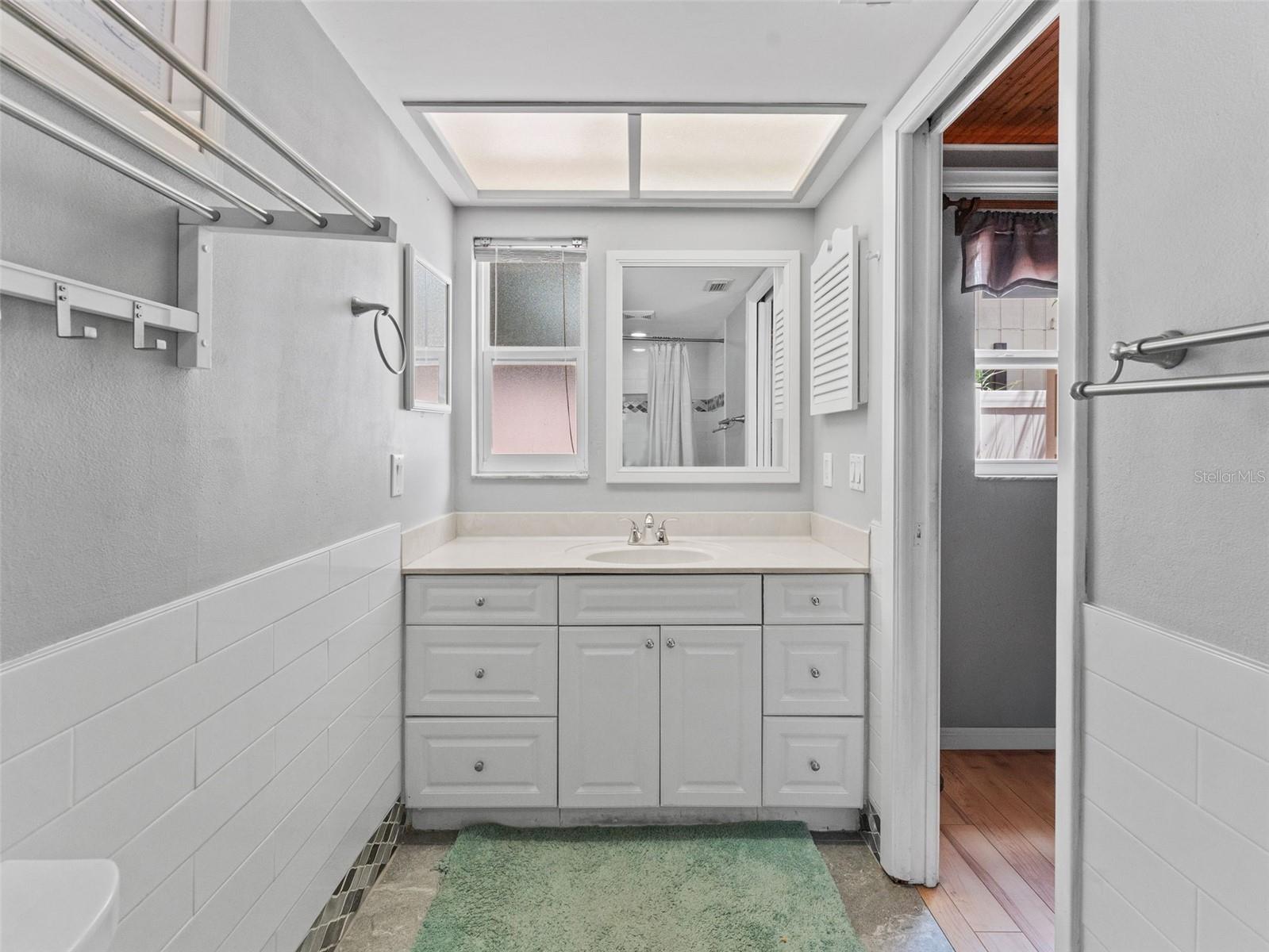 1436 WEXFORD DR N, PALM HARBOR, FL, 34683