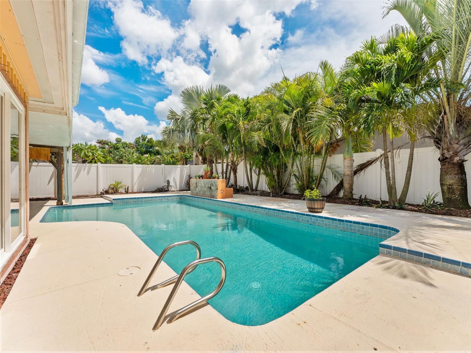 1436 WEXFORD DR N, PALM HARBOR, FL, 34683