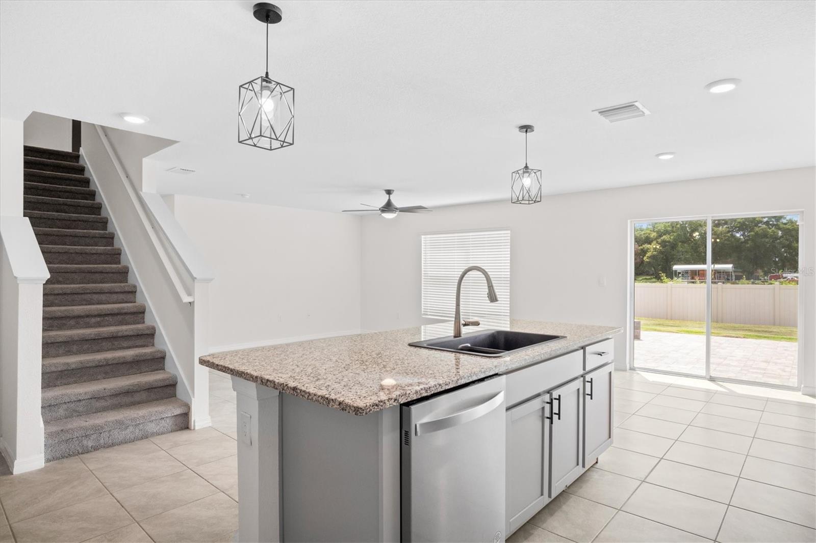 8673 TRIUMPH CIR, WILDWOOD, FL, 34785