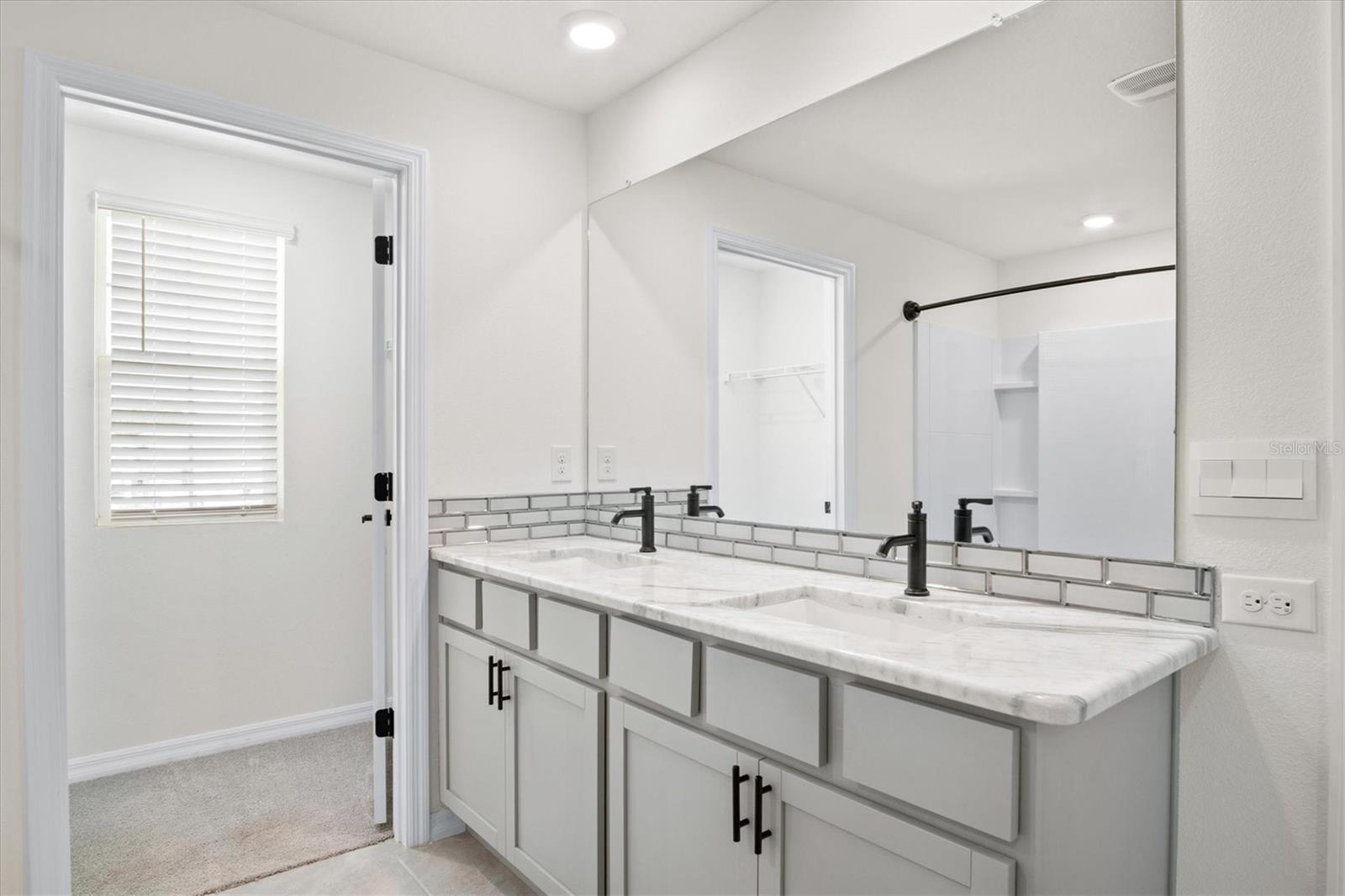 8673 TRIUMPH CIR, WILDWOOD, FL, 34785