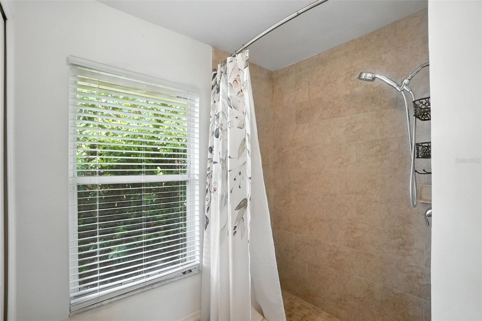 3826 PEACE PIPE DR, ORLANDO, FL, 32829