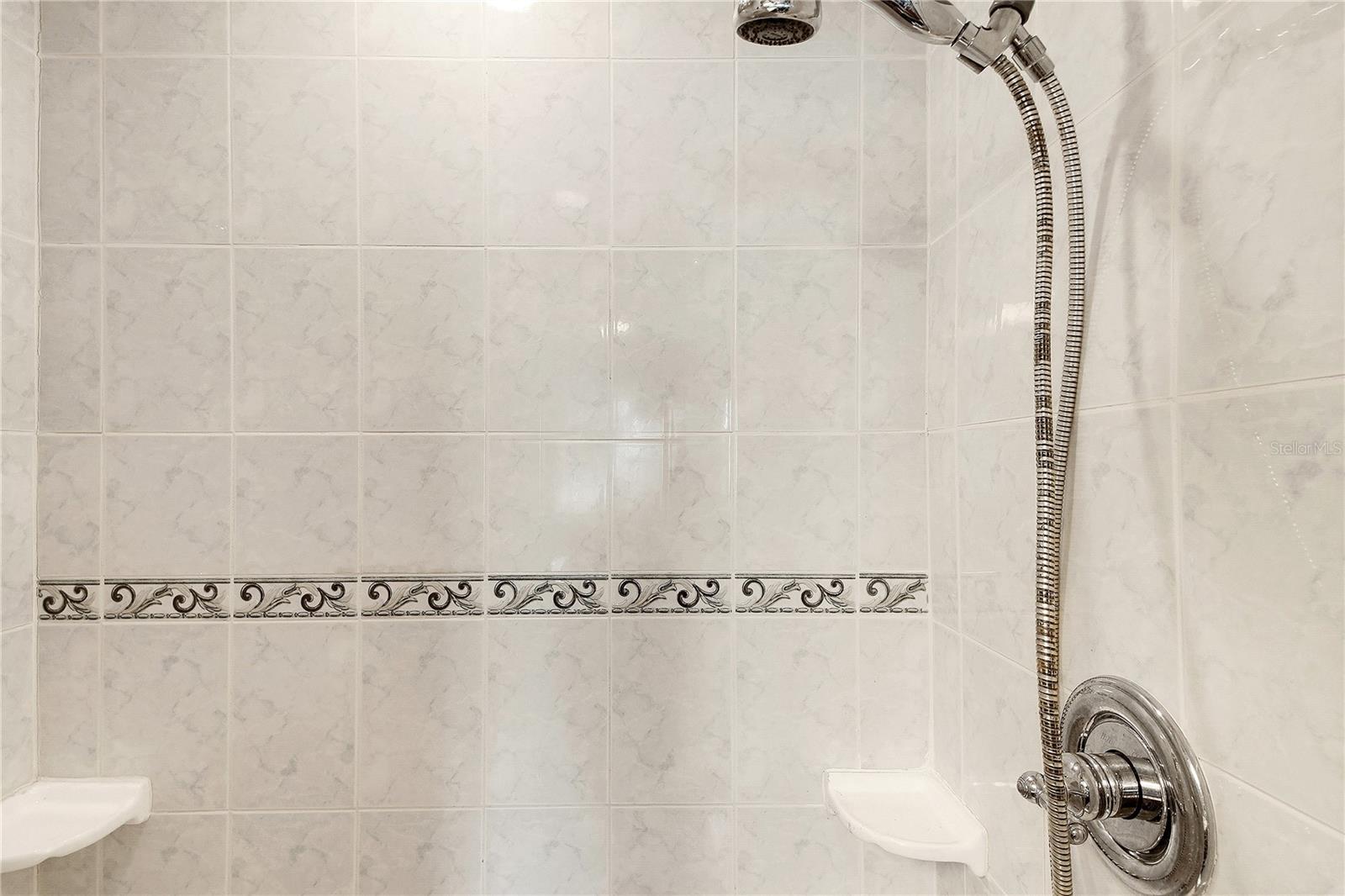 5 MAGNOLIA LN, YALAHA, FL, 34797