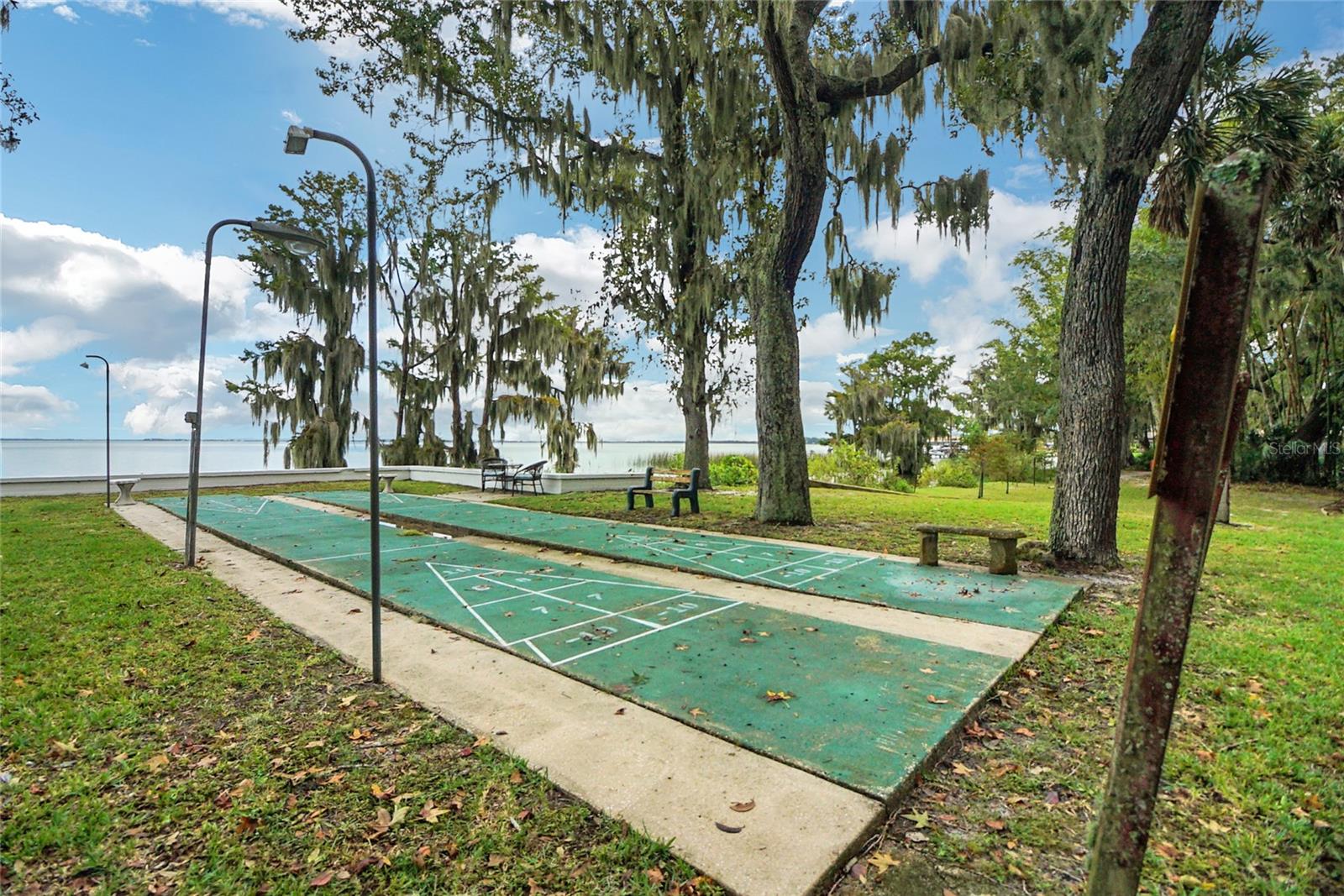 5 MAGNOLIA LN, YALAHA, FL, 34797