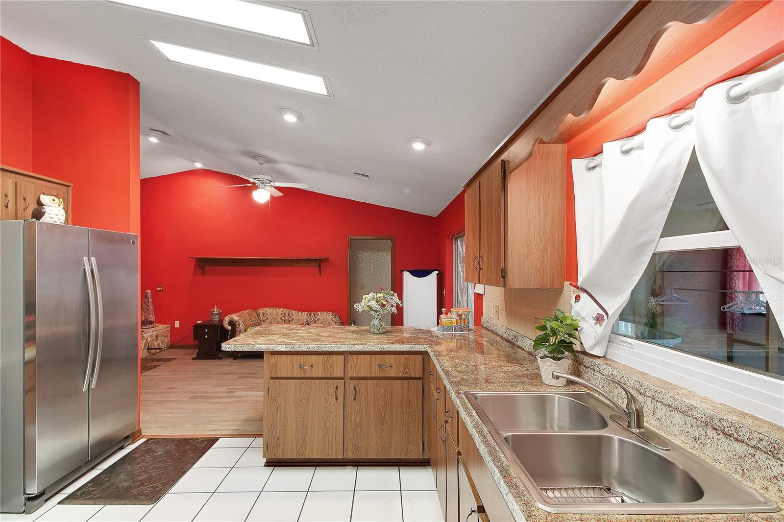 5 MAGNOLIA LN, YALAHA, FL, 34797