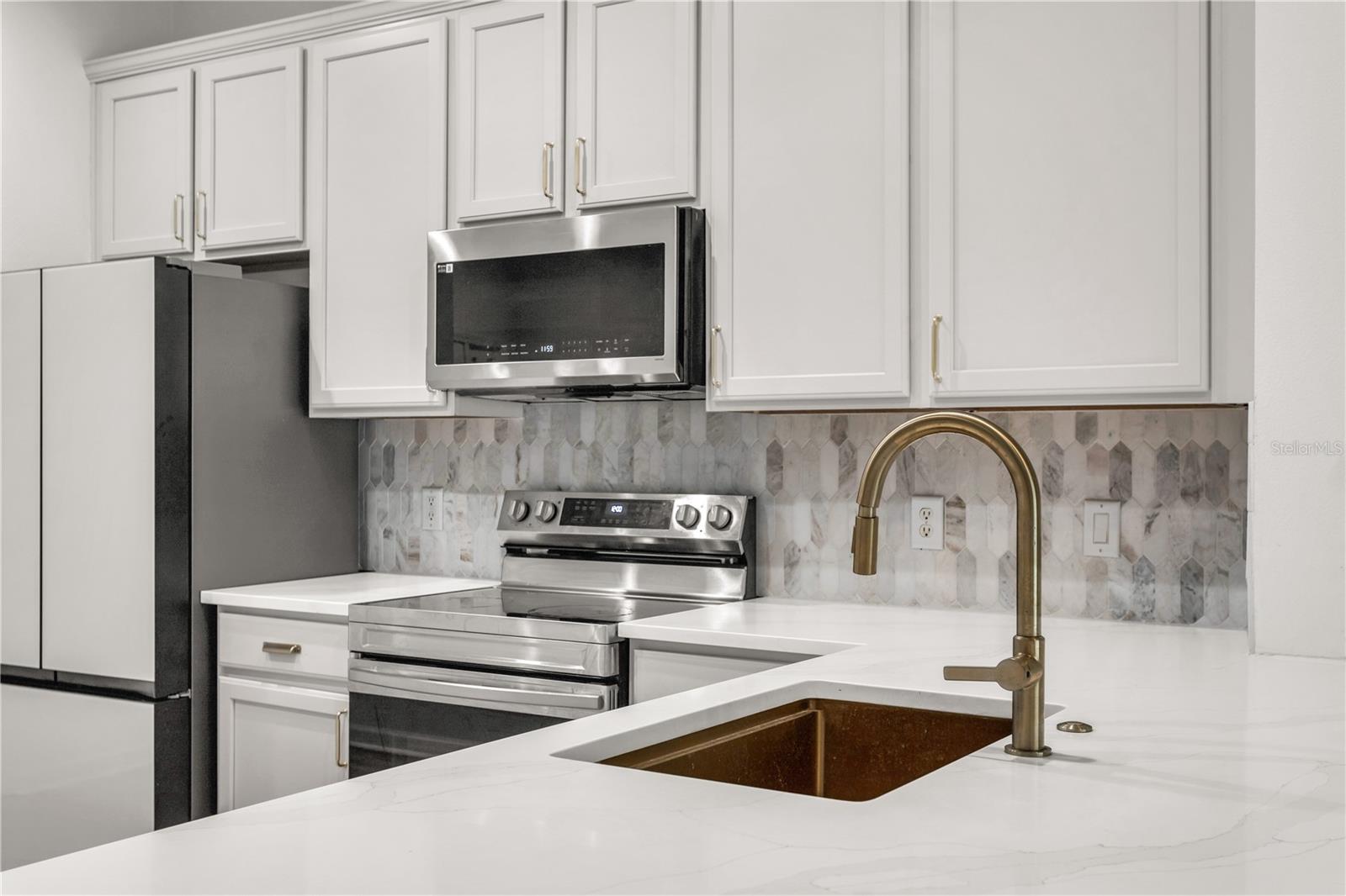 6920 CHARLOTTE HARBOR WAY, TAMPA, FL, 33625