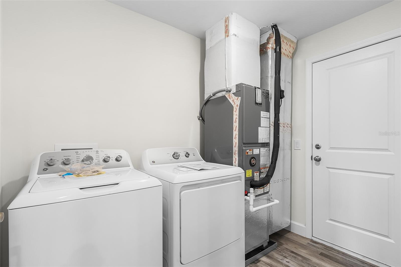 1722 NW 2ND PL, CAPE CORAL, FL, 33993