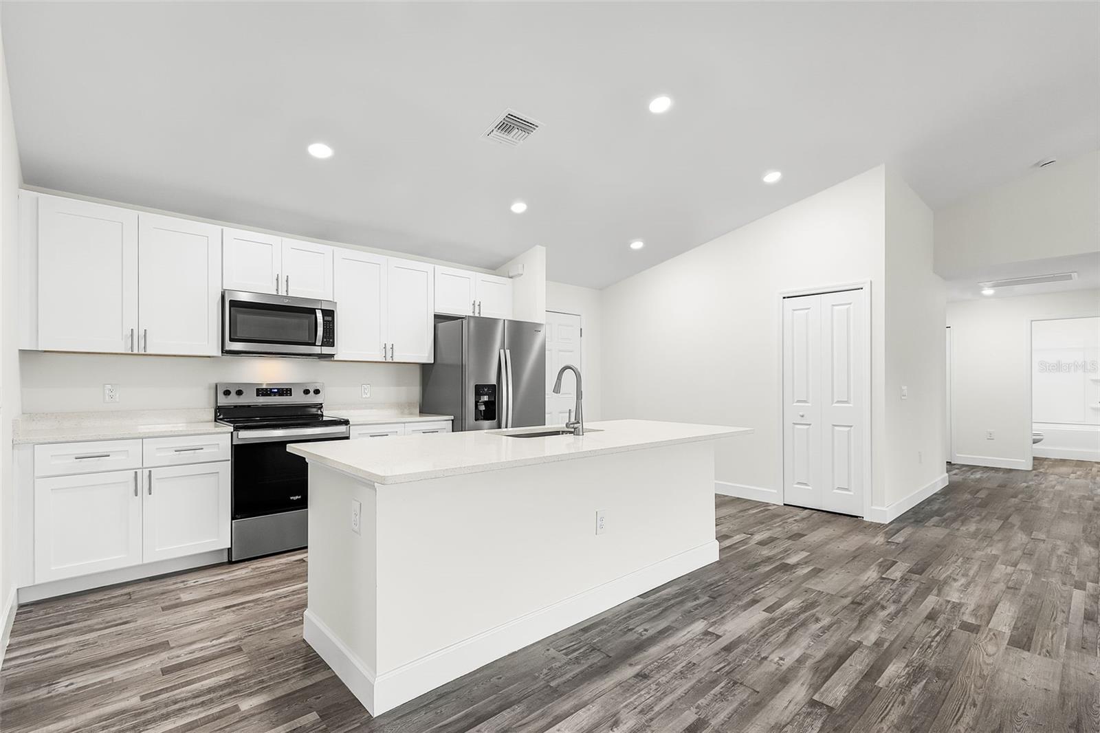 1722 NW 2ND PL, CAPE CORAL, FL, 33993