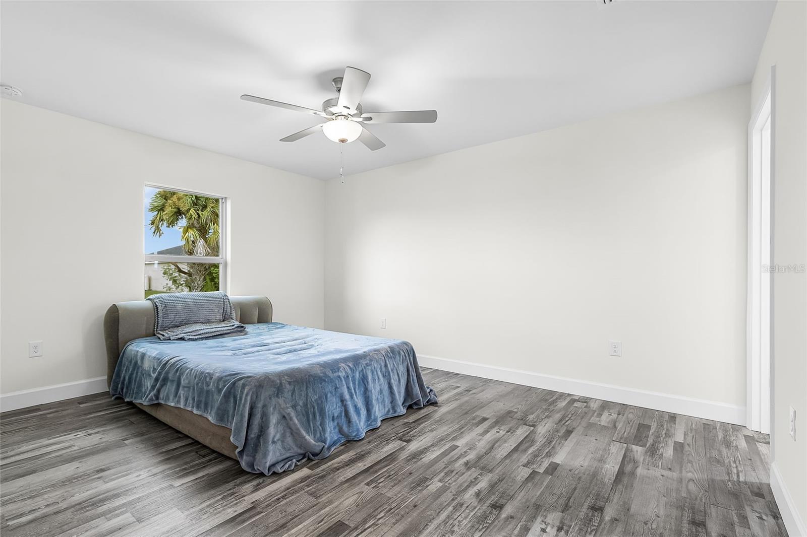 1722 NW 2ND PL, CAPE CORAL, FL, 33993