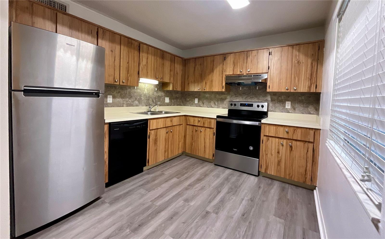 11201 122ND AVE #214, LARGO, FL, 33778