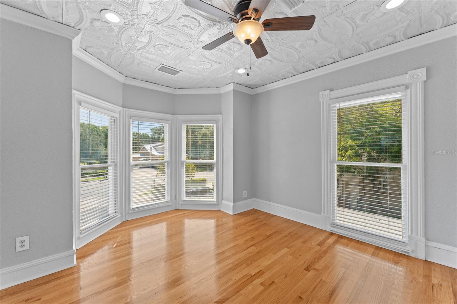 4206 NEBRASKA AVE N, TAMPA, FL, 33603