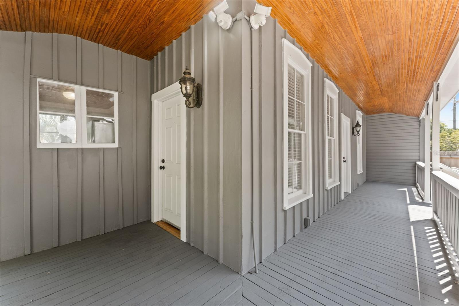 4206 NEBRASKA AVE N, TAMPA, FL, 33603