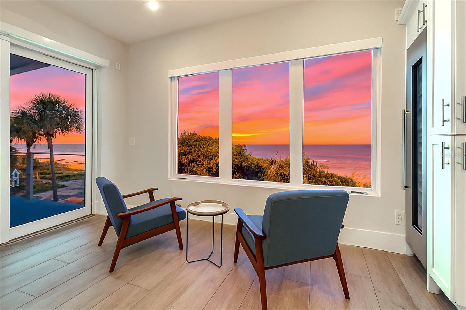 TB8424263 Property Photo