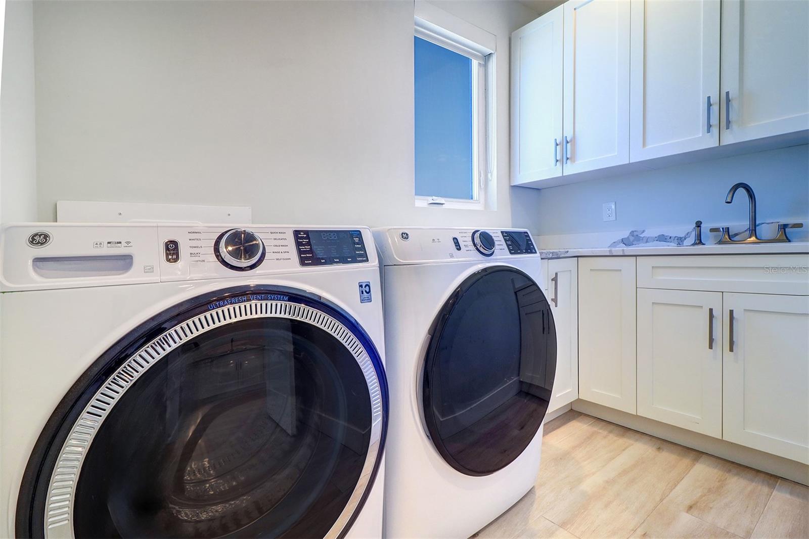 TB8424263 Property Photo