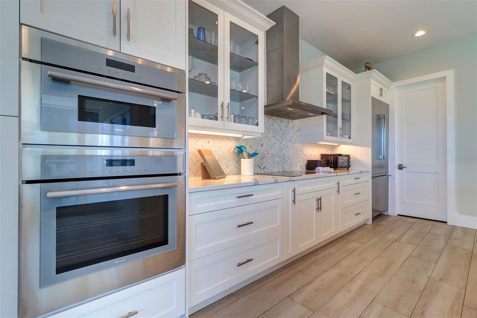 TB8424263 Property Photo