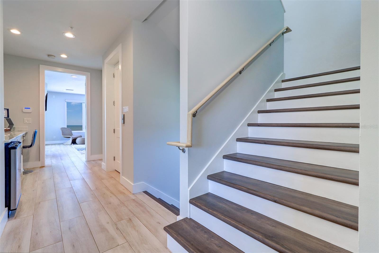 TB8424263 Property Photo