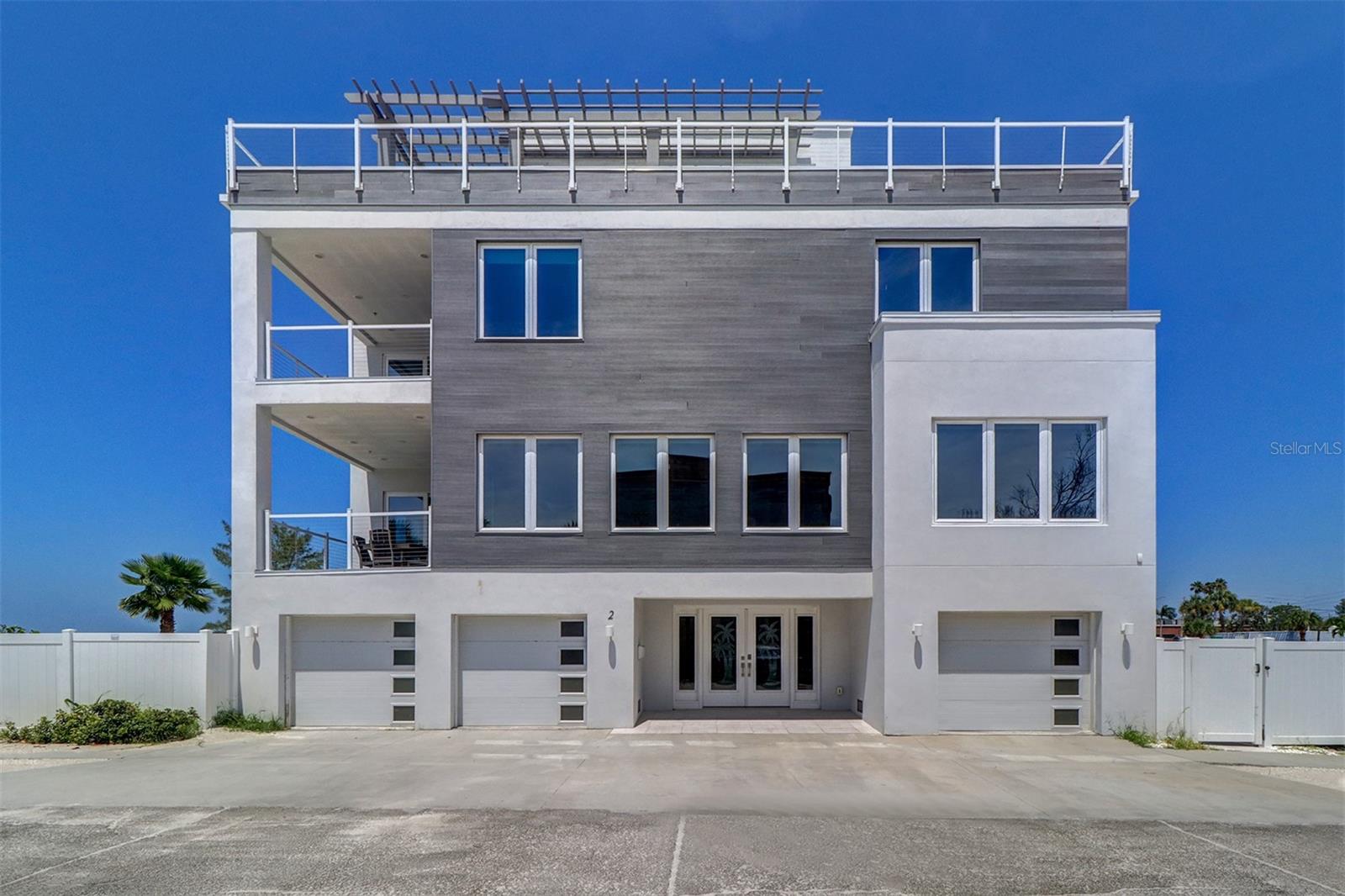 TB8424263 Property Photo