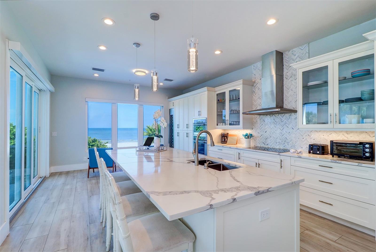 TB8424263 Property Photo