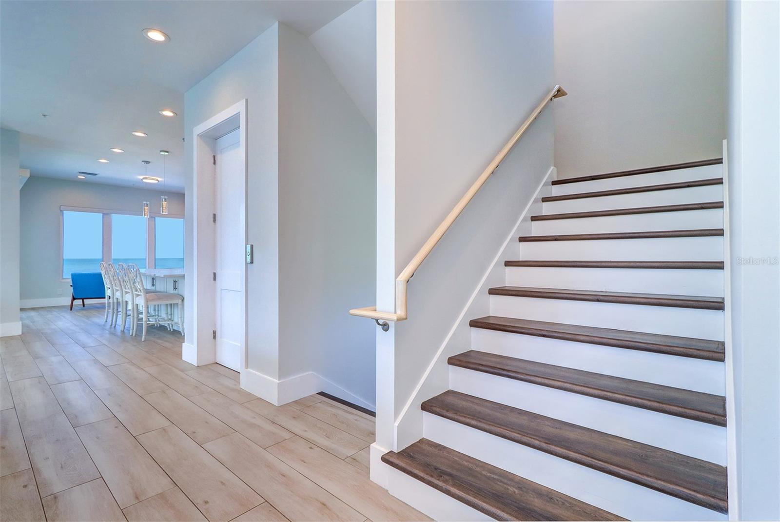 TB8424263 Property Photo