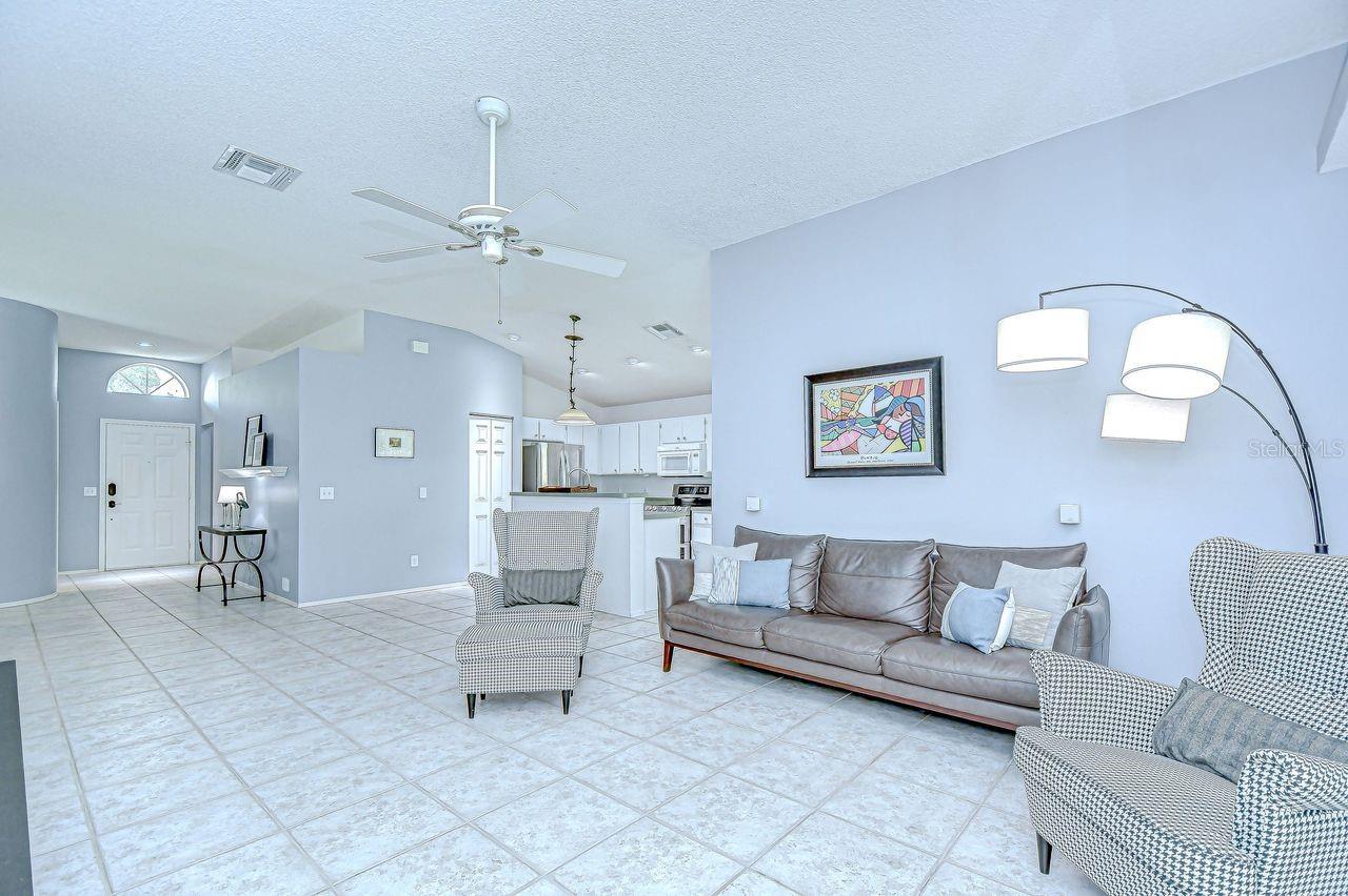 11103 INDIAN OAKS DR, TAMPA, FL, 33625