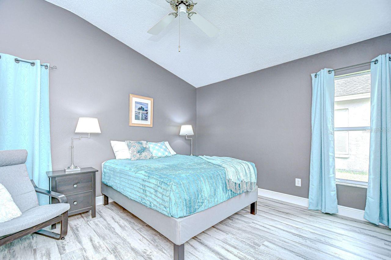 11103 INDIAN OAKS DR, TAMPA, FL, 33625