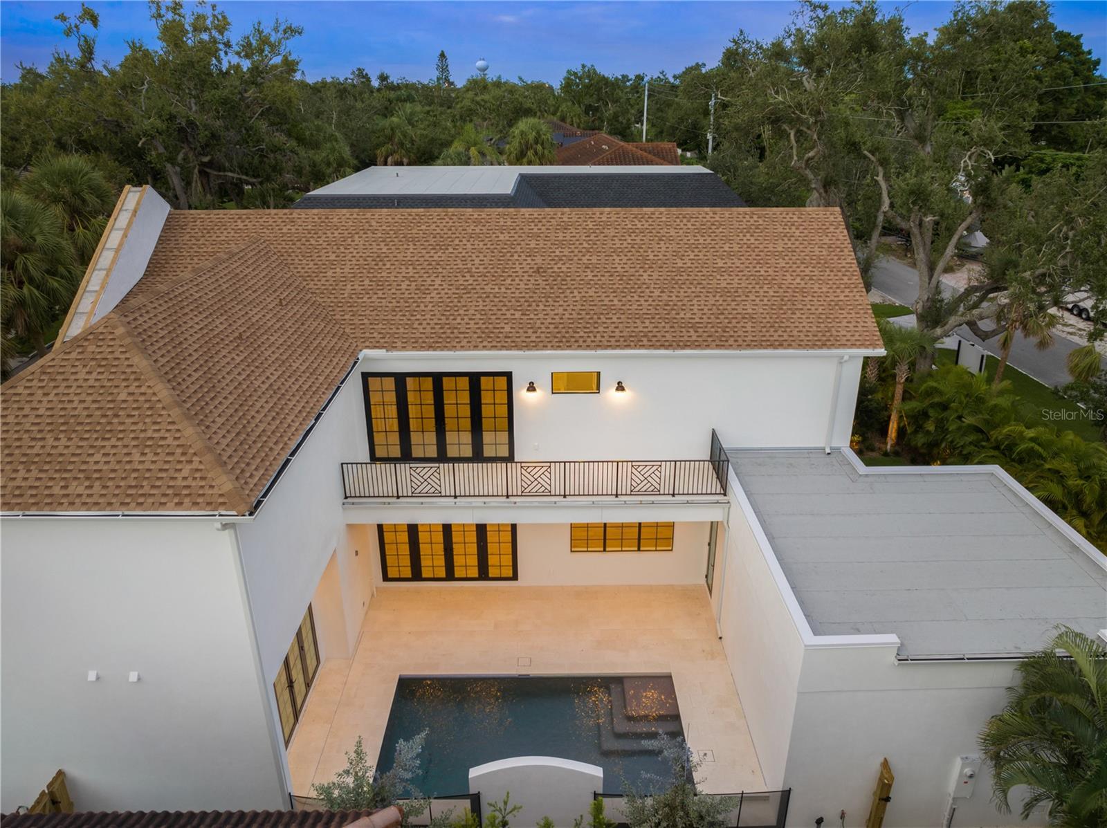 A4664044 Property Photo