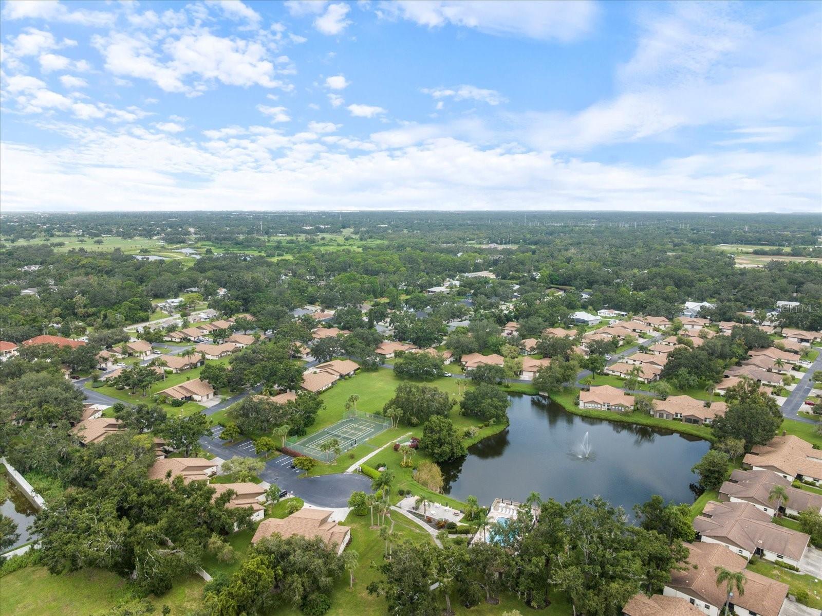 462 OAK HILL CIR #5, SARASOTA, FL, 34232