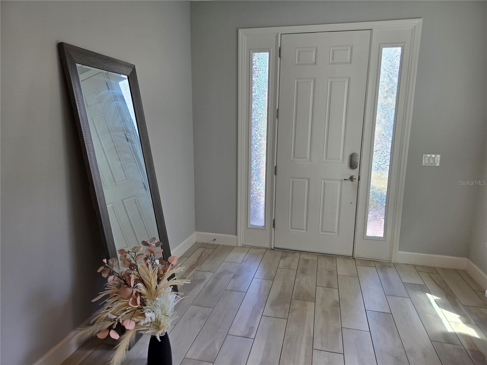 6123 VOYAGERS PL, APOLLO BEACH, FL, 33572