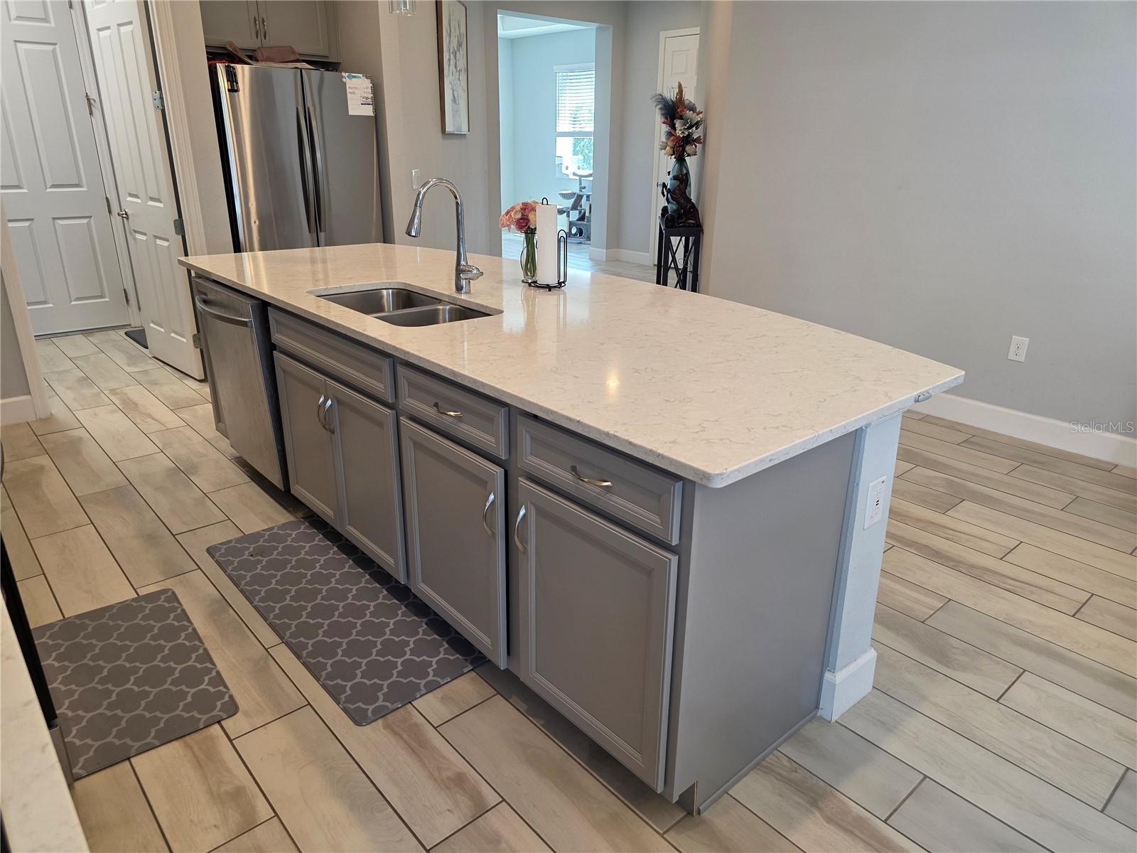 6123 VOYAGERS PL, APOLLO BEACH, FL, 33572