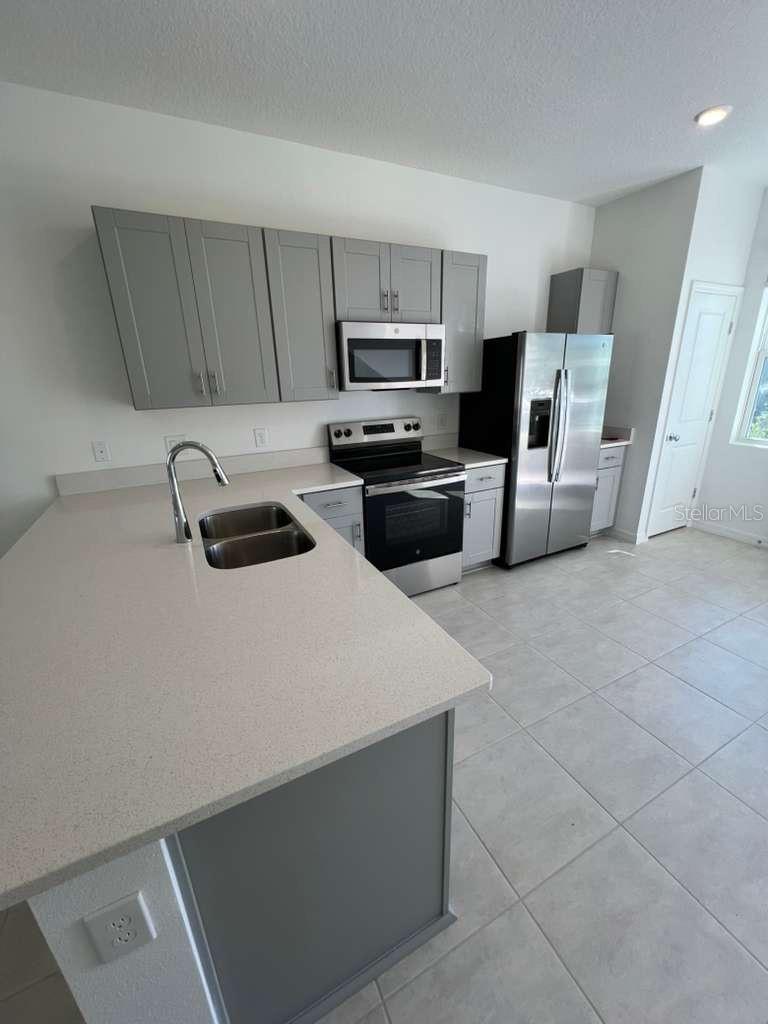 3068 SKYLINE LOOP, KISSIMMEE, FL, 34758