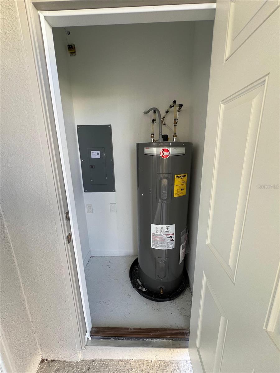 3068 SKYLINE LOOP, KISSIMMEE, FL, 34758