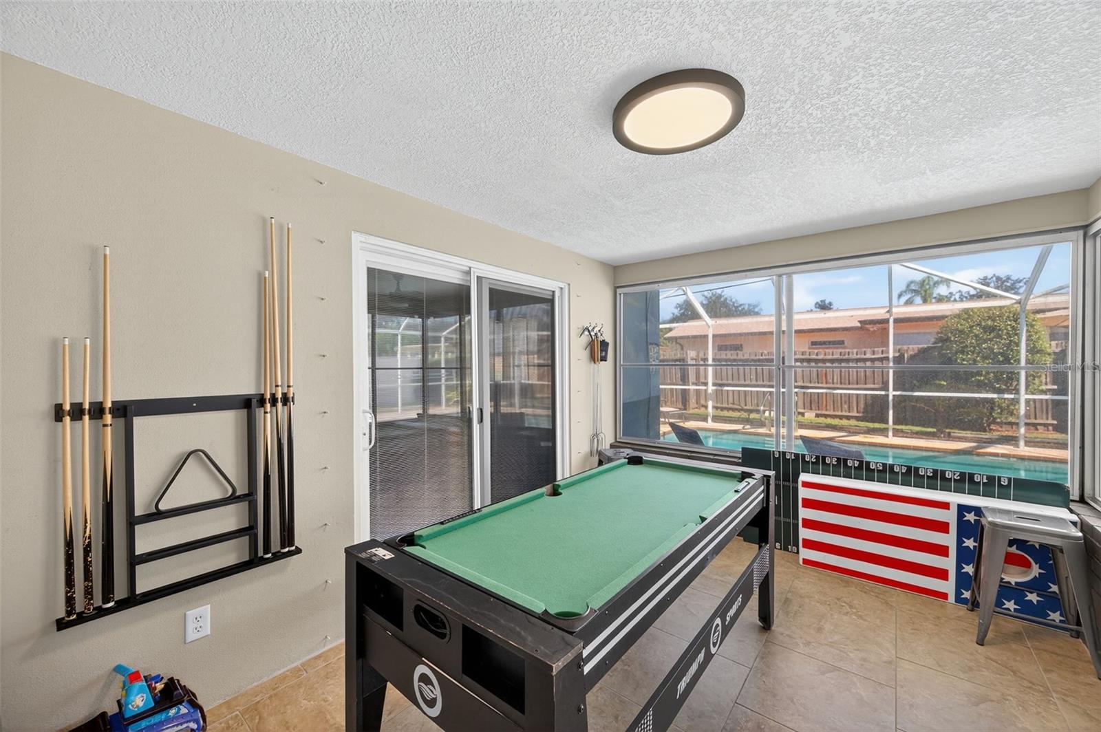 1576 ROSERY RD NE, LARGO, FL, 33770