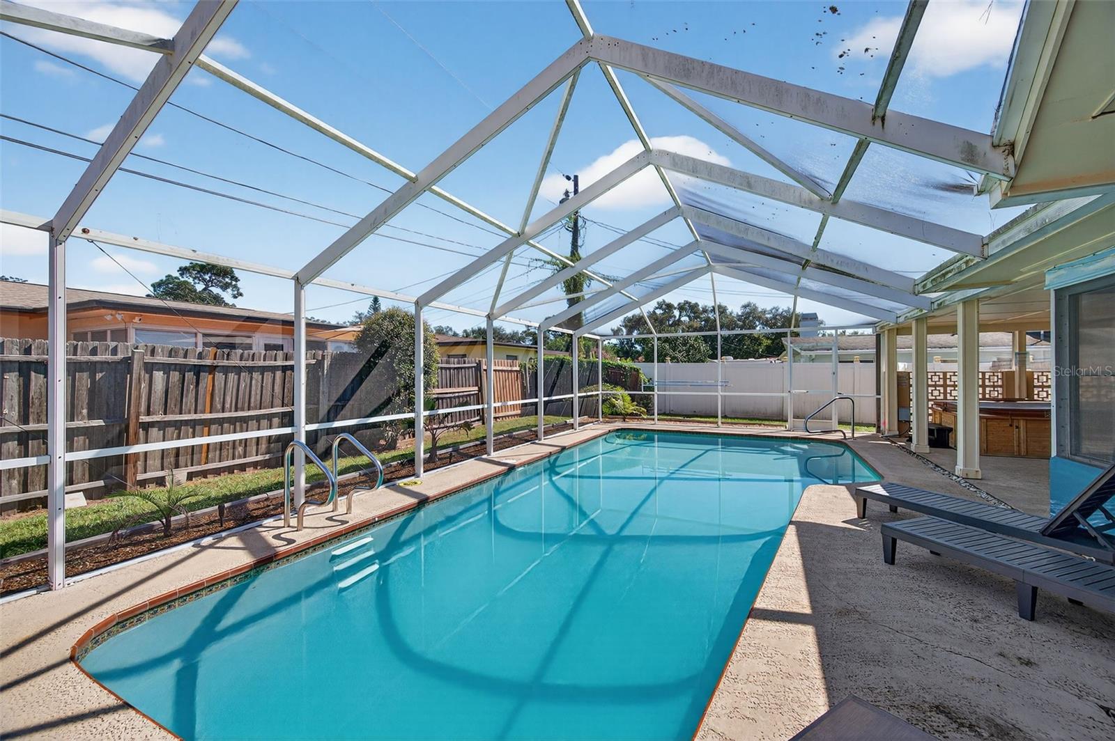 1576 ROSERY RD NE, LARGO, FL, 33770