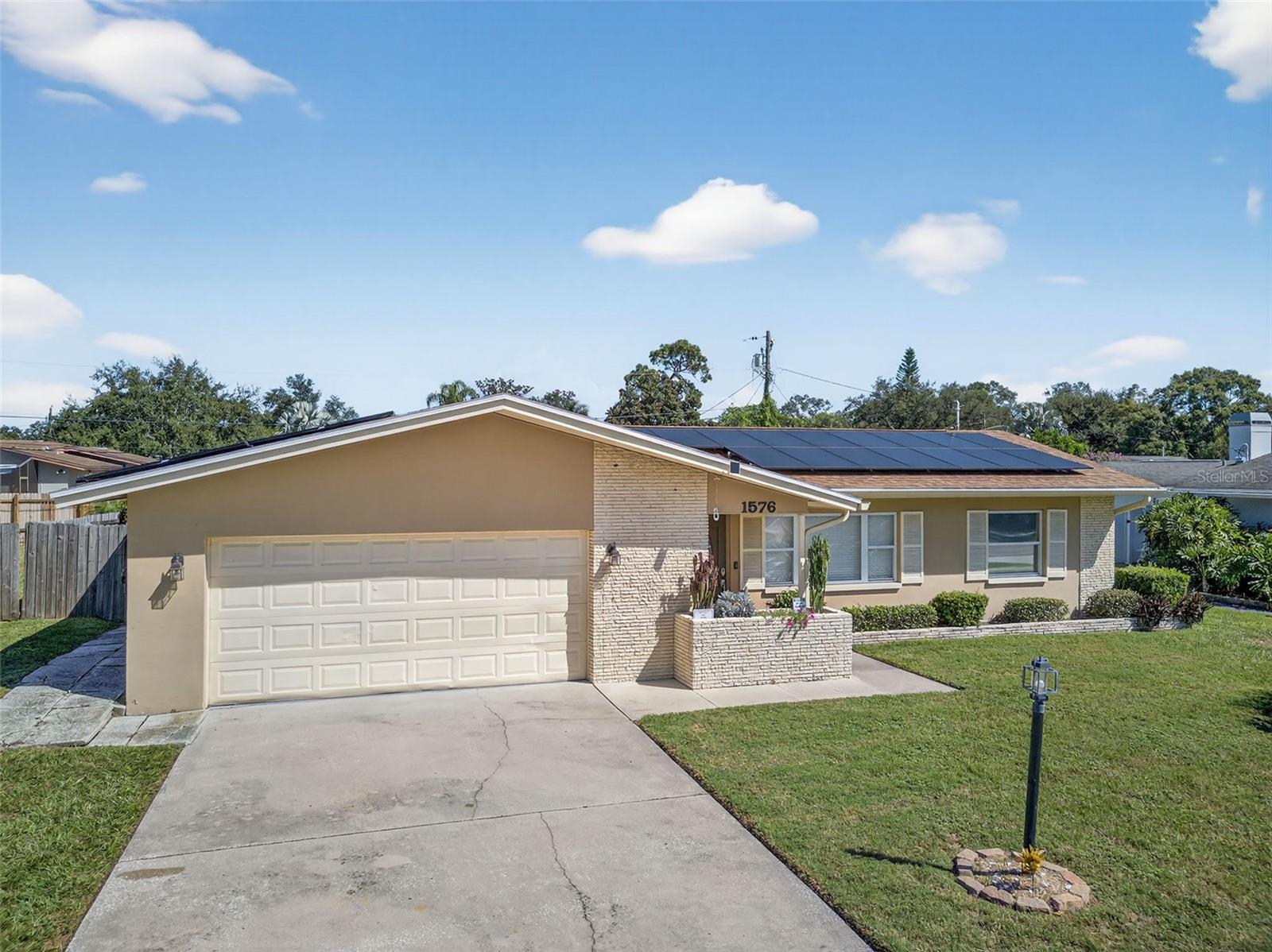 1576 ROSERY RD NE, LARGO, FL, 33770