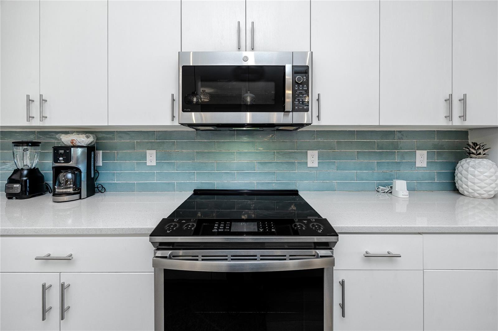 300 150TH AVE #305, MADEIRA BEACH, FL, 33708