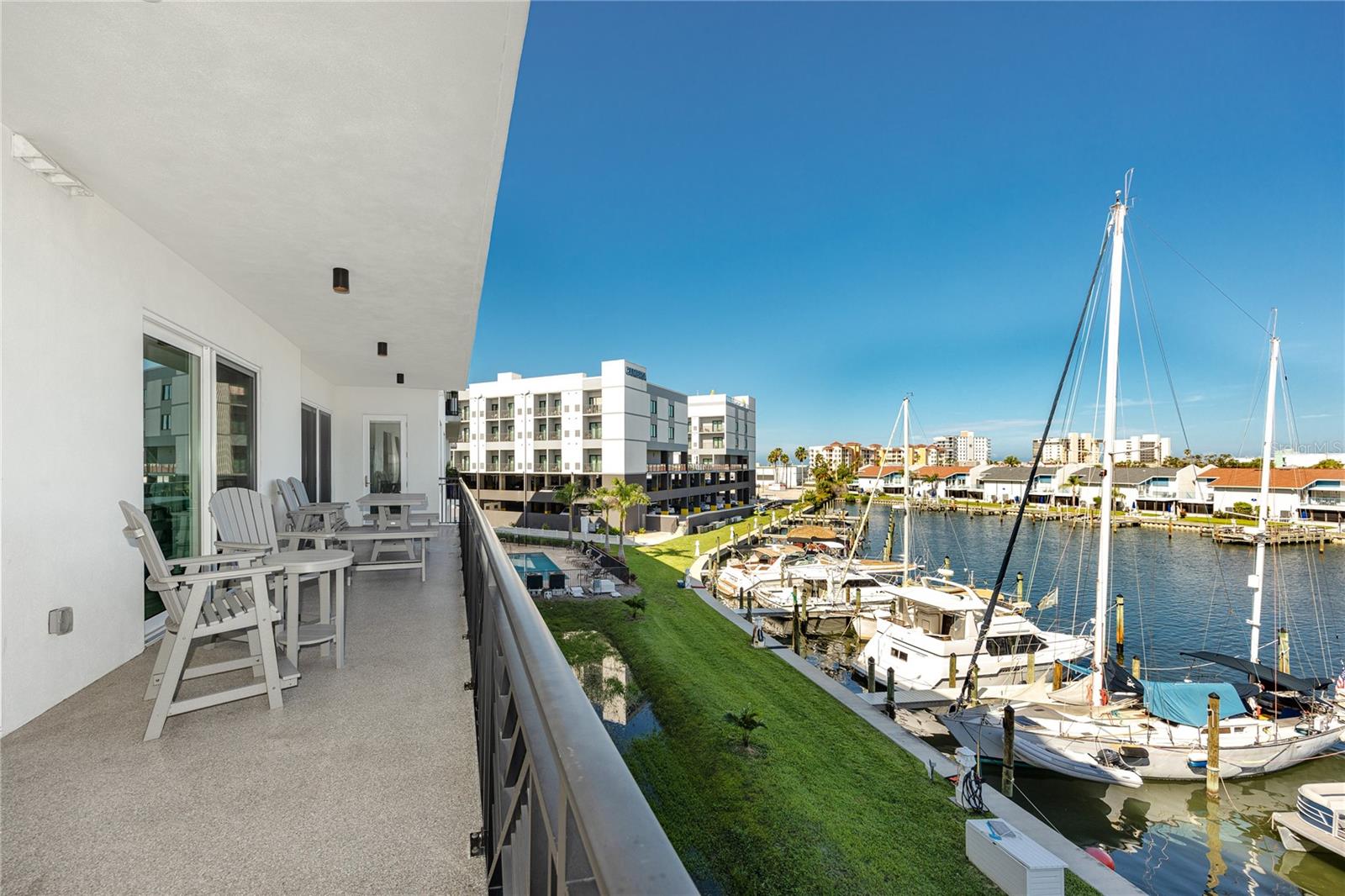 300 150TH AVE #305, MADEIRA BEACH, FL, 33708