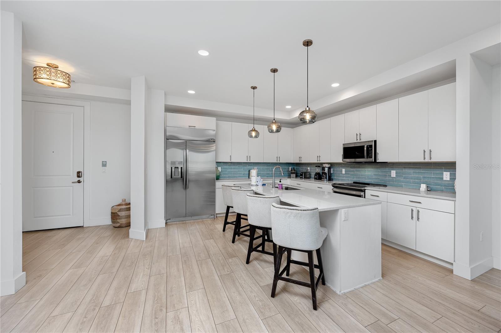 300 150TH AVE #305, MADEIRA BEACH, FL, 33708