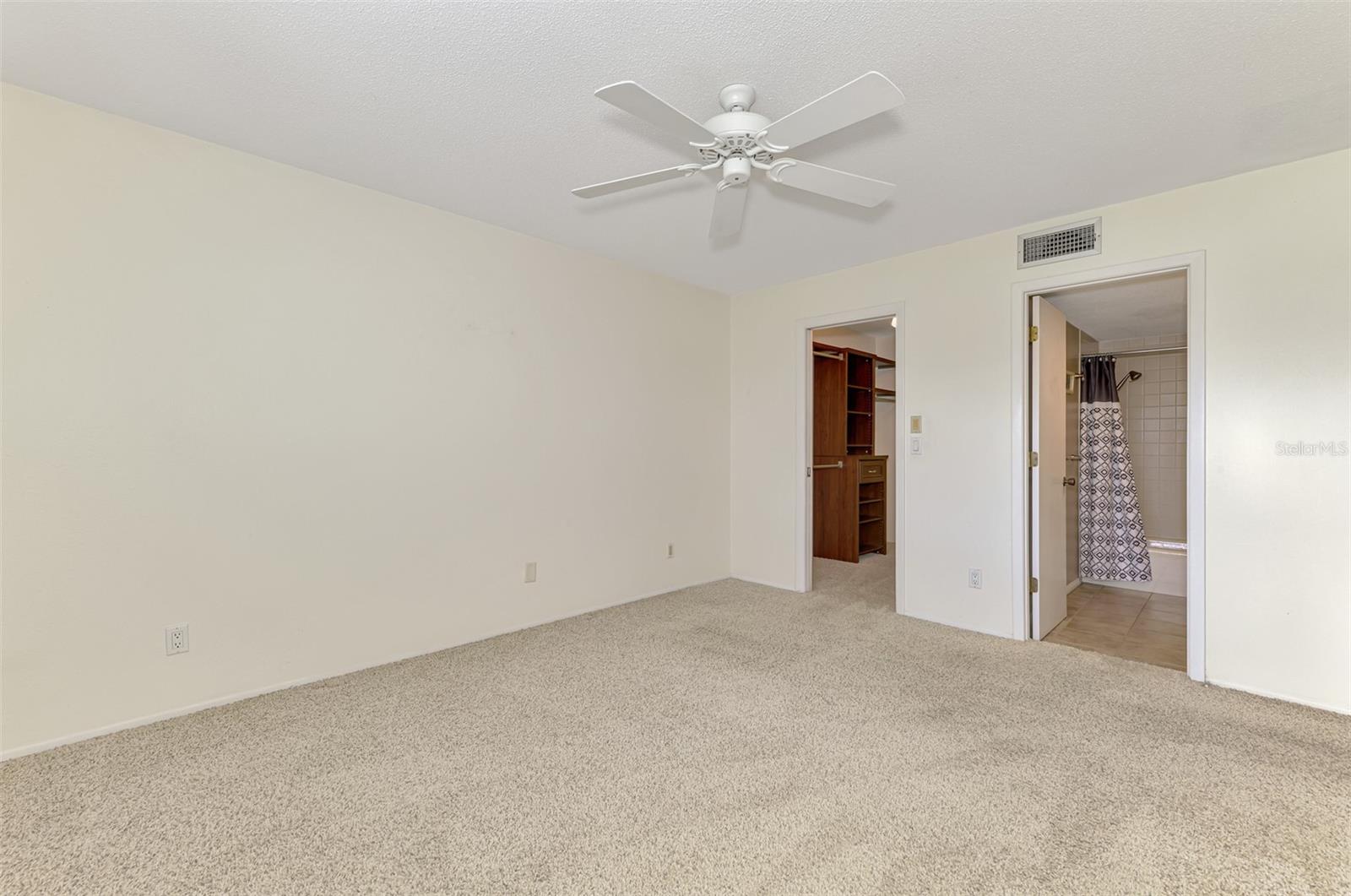 725 CAPRI ISLES BLVD #725, VENICE, FL, 34292