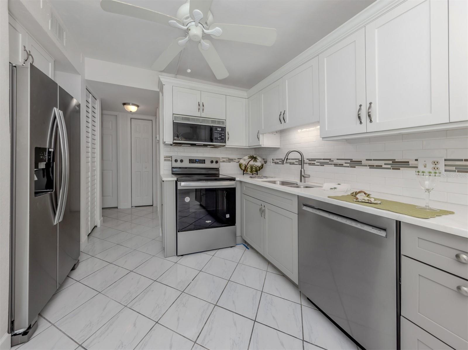 1001 INLET CIR #169, VENICE, FL, 34285