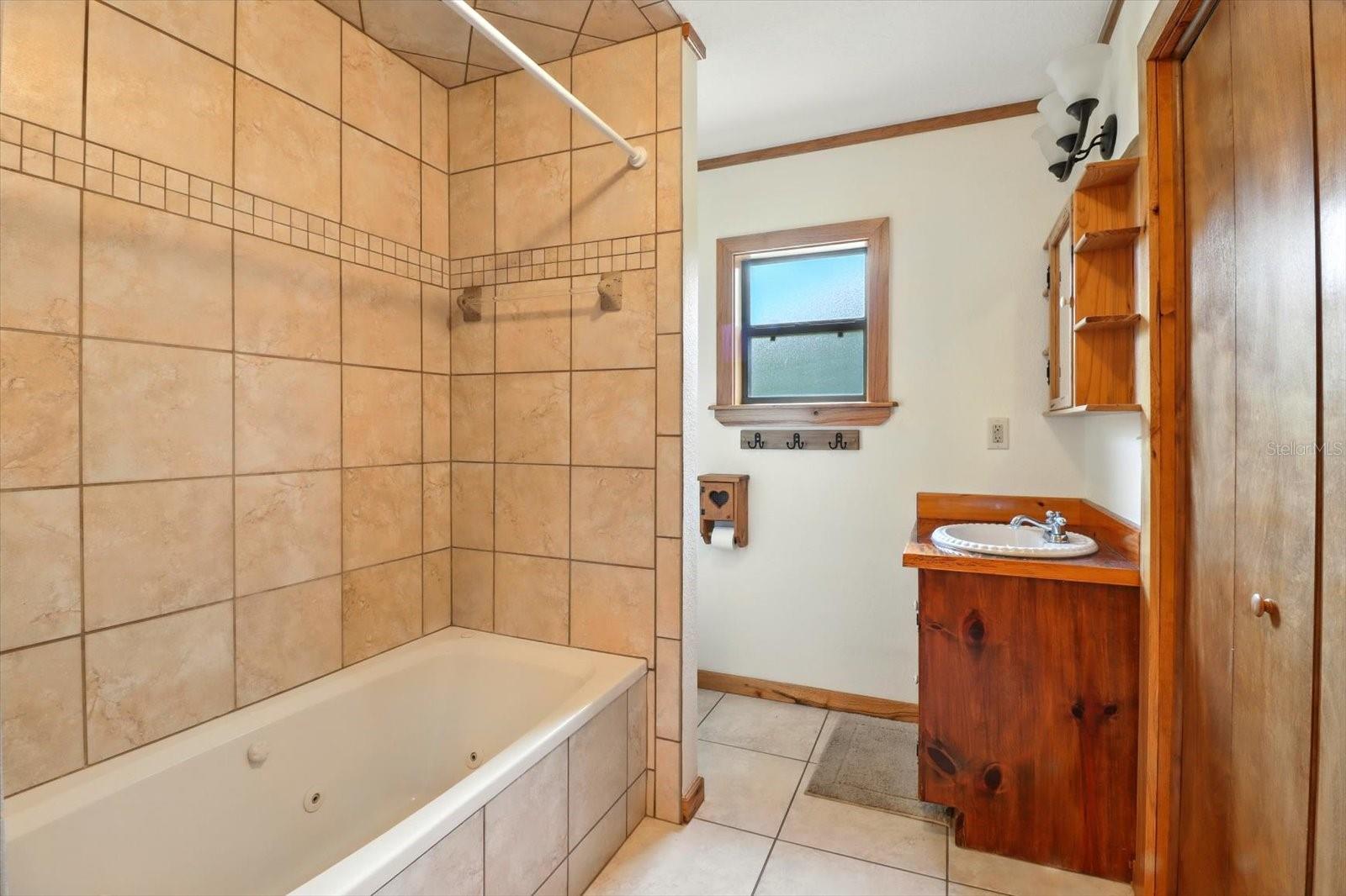 10596 E ASHWOOD LN, INVERNESS, FL, 34450