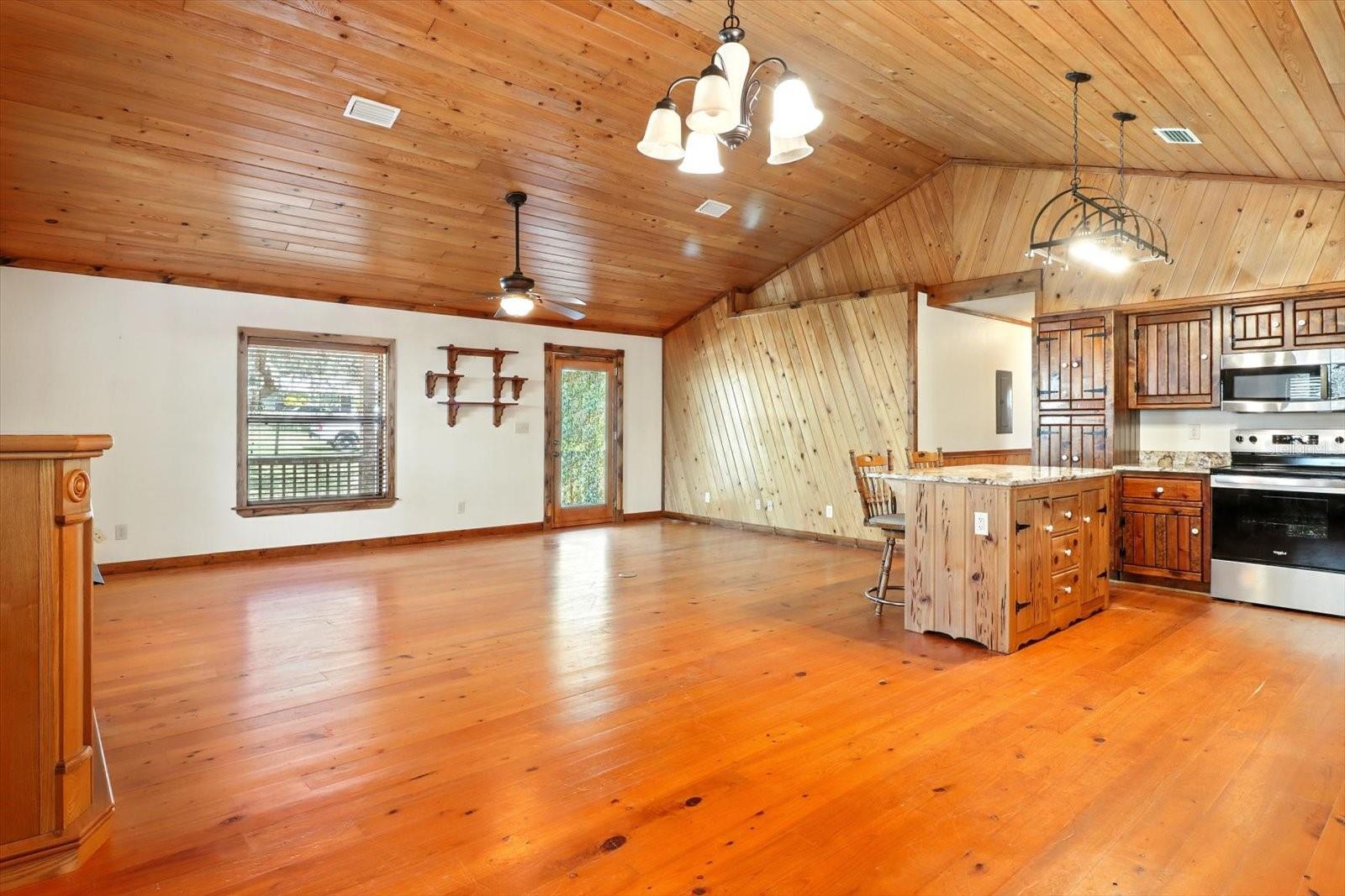 10596 E ASHWOOD LN, INVERNESS, FL, 34450