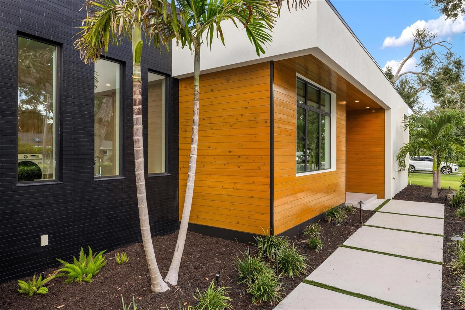A4664056 Property Photo